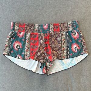 Billabong Women Athletic Shorts